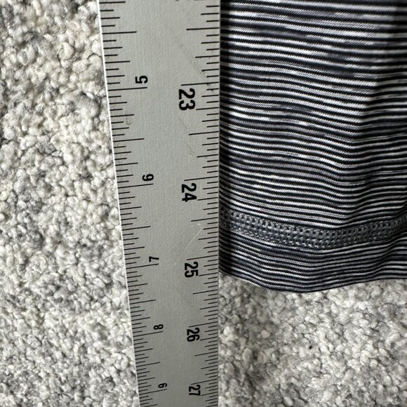 Lululemon Pants Womens 6 Gray Black Running Leggings Zip Pockets Mesh Panel - Picture 4 of 9